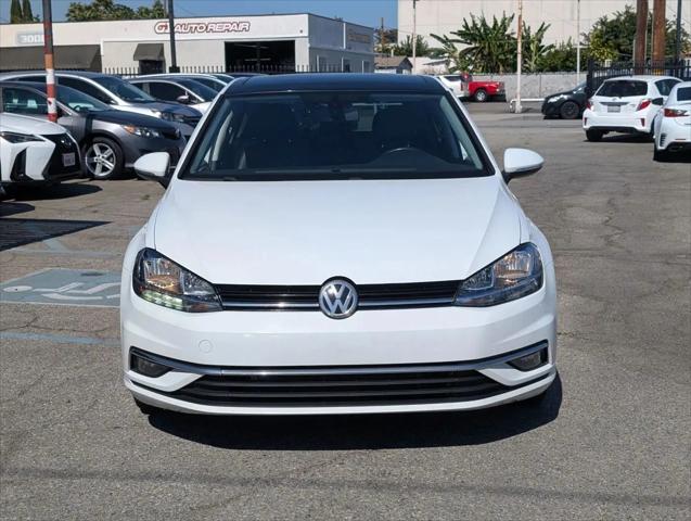 2018 Volkswagen Golf TSI SE