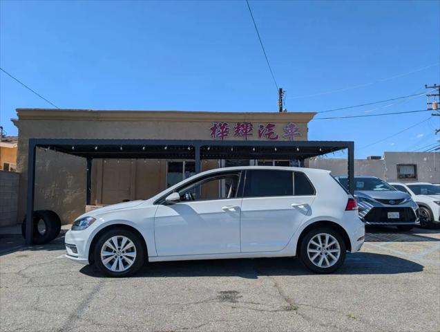2018 Volkswagen Golf TSI SE