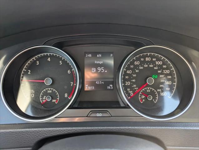 2018 Volkswagen Golf TSI SE