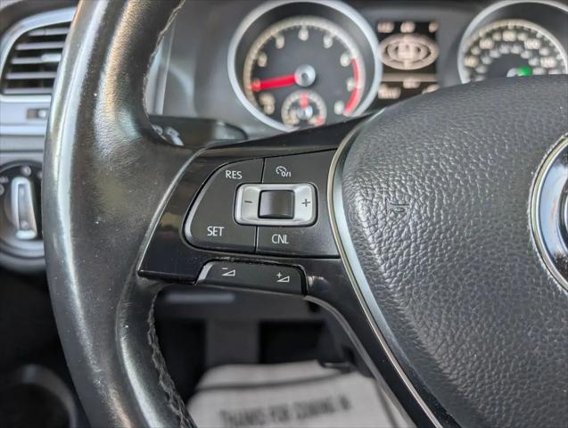 2018 Volkswagen Golf TSI SE