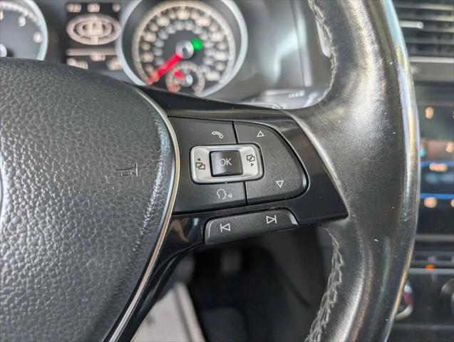 2018 Volkswagen Golf TSI SE