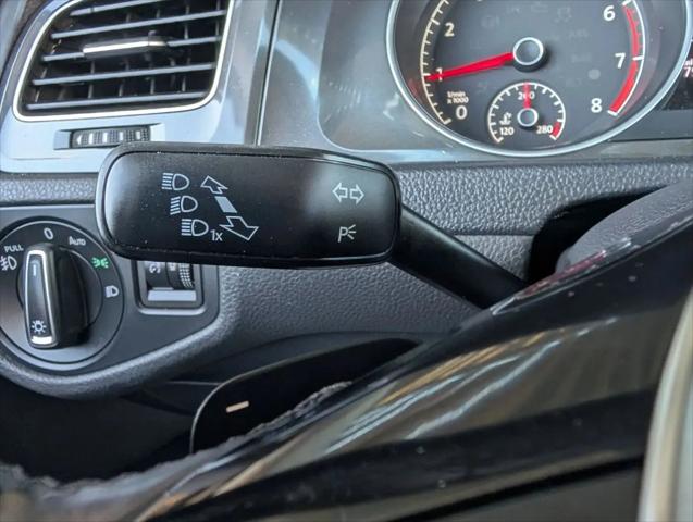 2018 Volkswagen Golf TSI SE