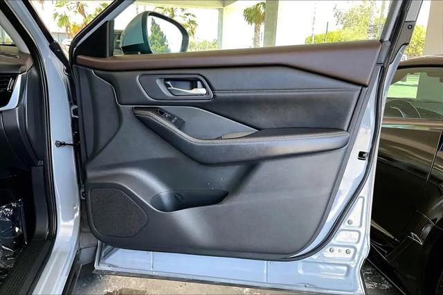 2022 Nissan Rogue SL FWD