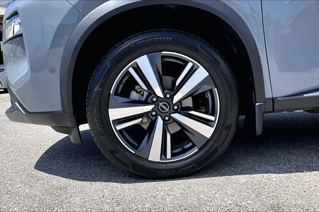 2022 Nissan Rogue SL FWD