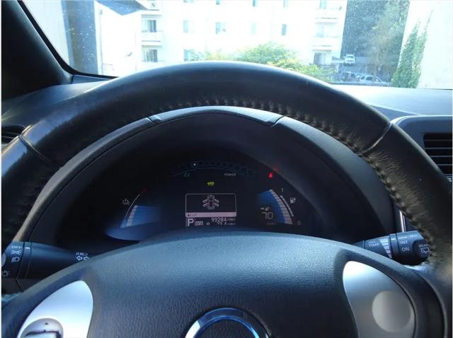 2013 Nissan LEAF S