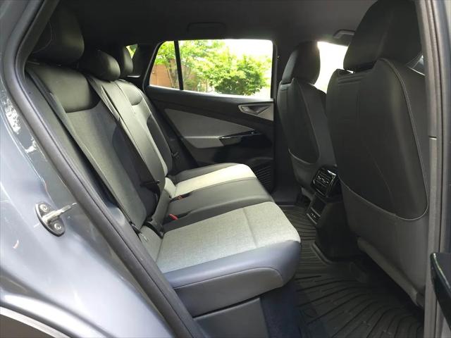 2023 Volkswagen ID.4 Pro