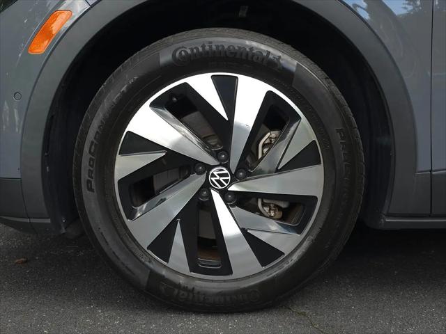 2023 Volkswagen ID.4 Pro