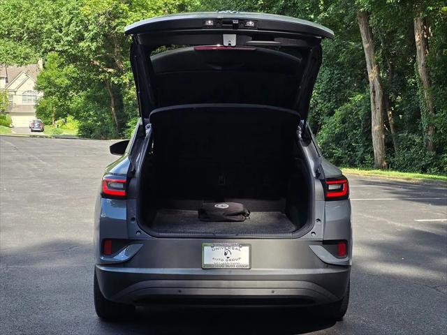 2023 Volkswagen ID.4 Pro
