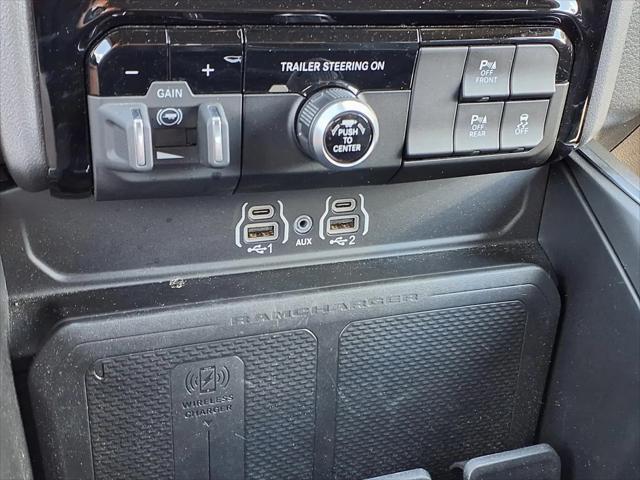 2025 Ram 1500 Big Horn Crew Cab 4x4 57 Box