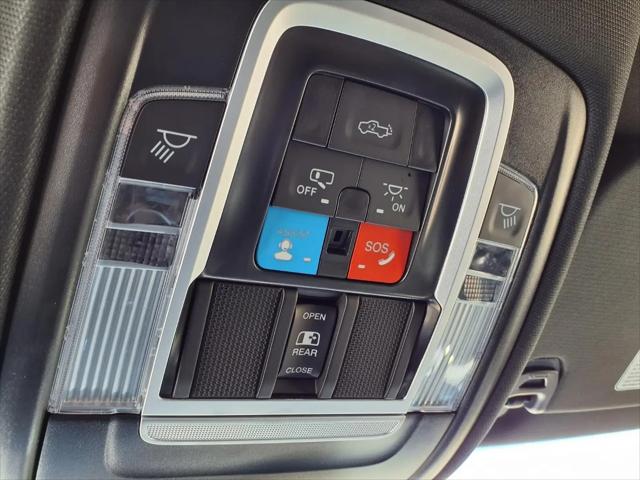 2025 Ram 1500 Big Horn Crew Cab 4x4 57 Box