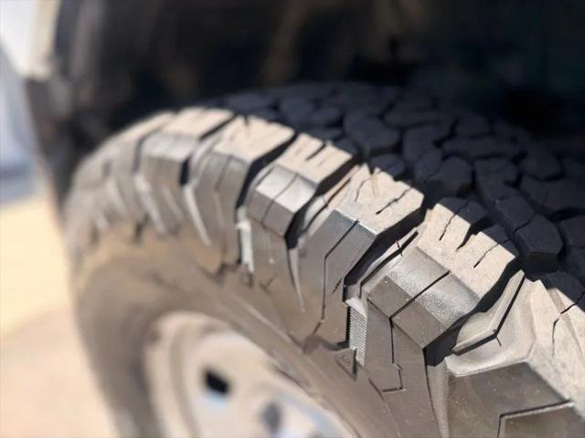 2017 Ram 1500 Tradesman Crew Cab 4x4 6'4" Box