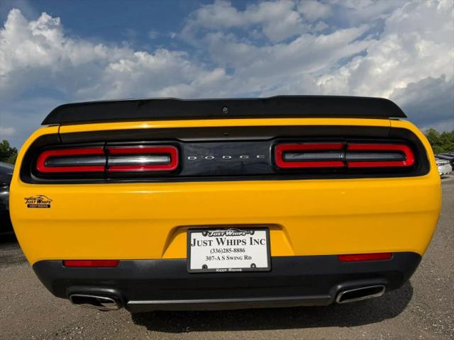 2017 Dodge Challenger SXT