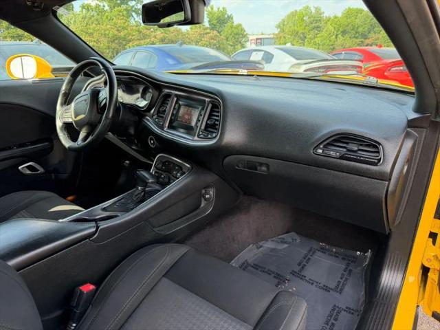 2017 Dodge Challenger SXT
