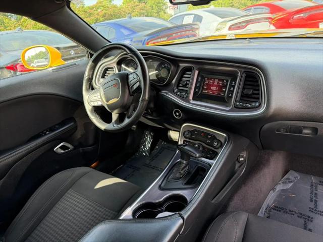 2017 Dodge Challenger SXT