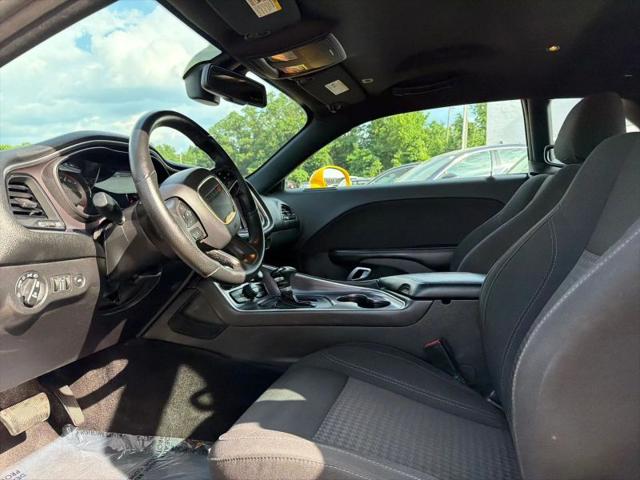 2017 Dodge Challenger SXT