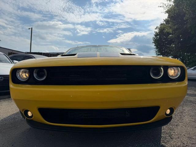 2017 Dodge Challenger SXT