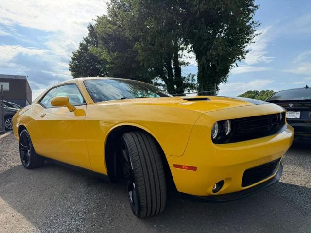 2017 Dodge Challenger SXT