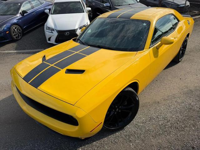 2017 Dodge Challenger SXT