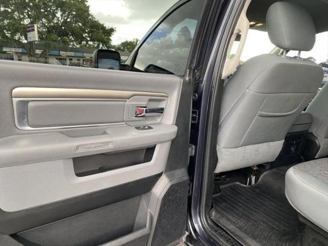 2017 Ram 1500 Big Horn Crew Cab 4x2 5'7" Box