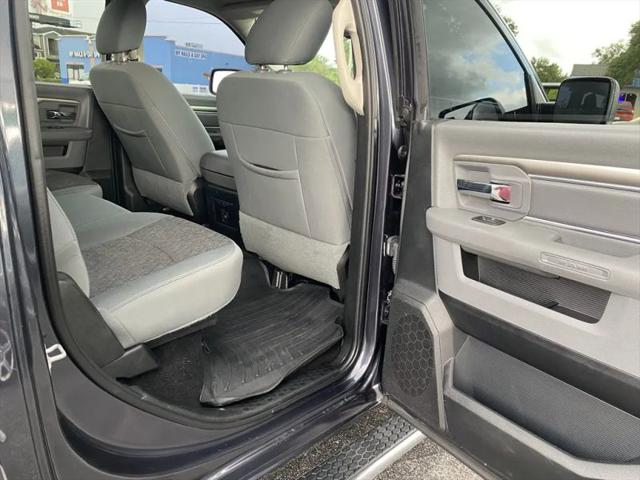 2017 Ram 1500 Big Horn Crew Cab 4x2 5'7" Box