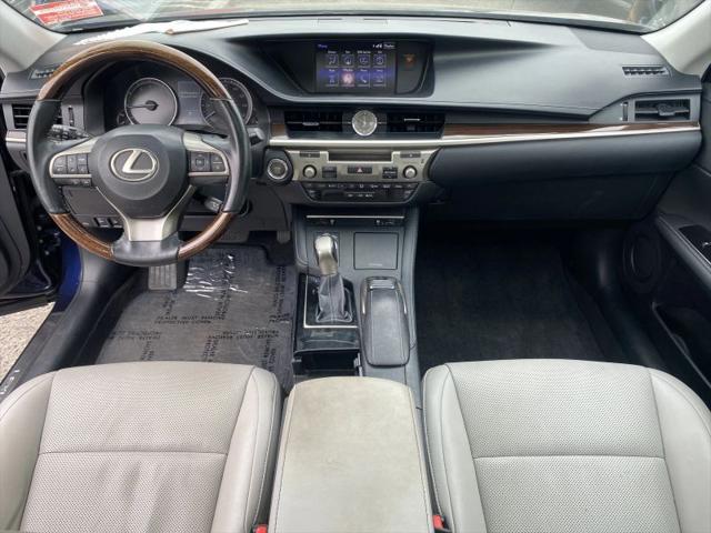 2016 Lexus ES 350 350