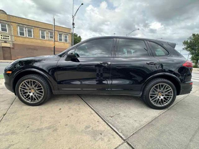 2017 Porsche Cayenne Platinum Edition