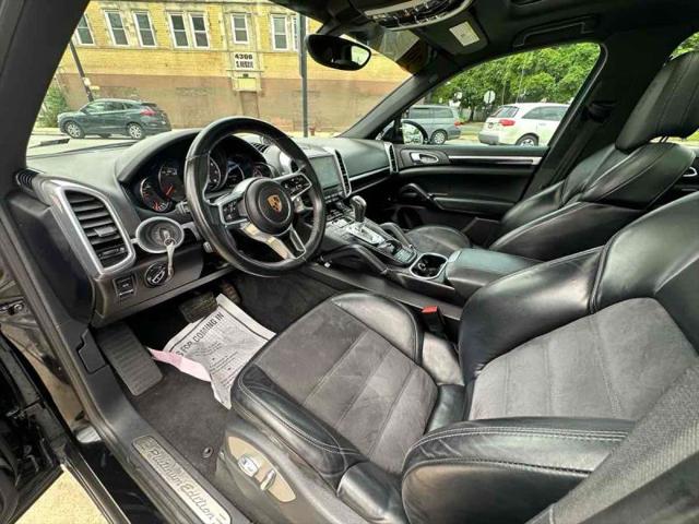 2017 Porsche Cayenne Platinum Edition