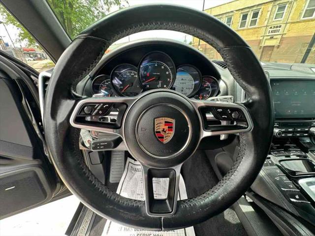 2017 Porsche Cayenne Platinum Edition
