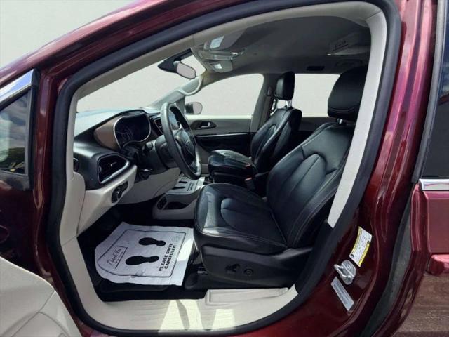2017 Chrysler Pacifica Touring