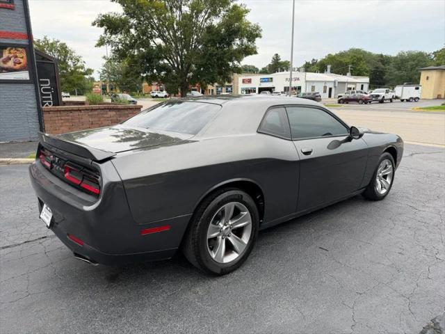 2020 Dodge Challenger SXT