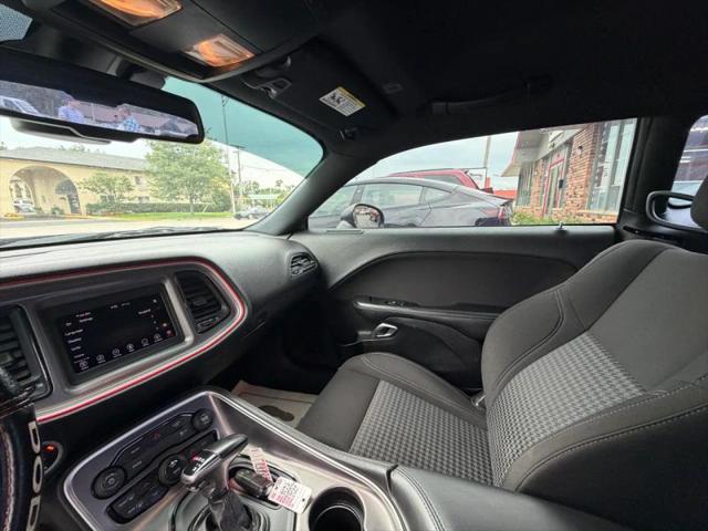 2020 Dodge Challenger SXT