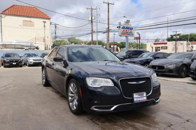 2016 Chrysler 300 Limited for sale in San Antonio, TX