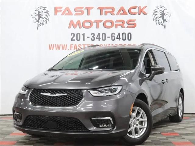 2022 Chrysler Pacifica Touring L for sale in Paterson, NJ
