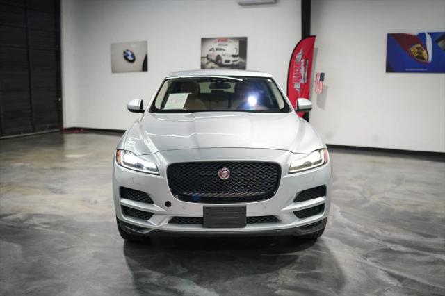 2017 Jaguar F-PACE 35t Prestige