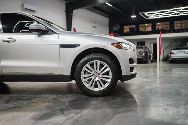 2017 Jaguar F-PACE 35t Prestige