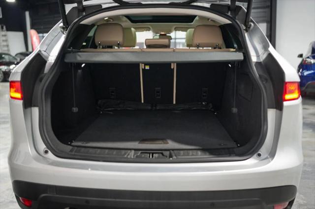 2017 Jaguar F-PACE 35t Prestige