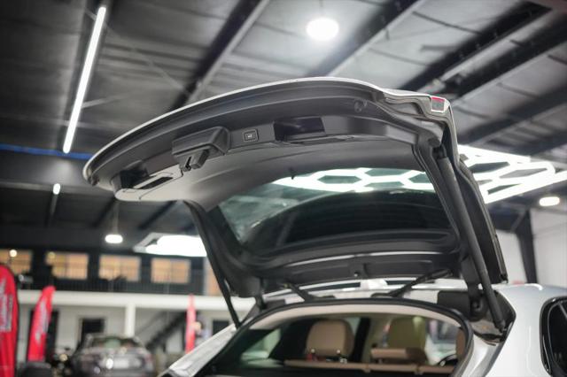 2017 Jaguar F-PACE 35t Prestige