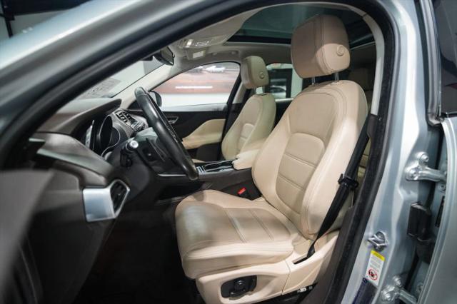 2017 Jaguar F-PACE 35t Prestige