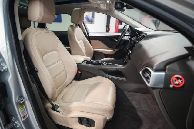 2017 Jaguar F-PACE 35t Prestige