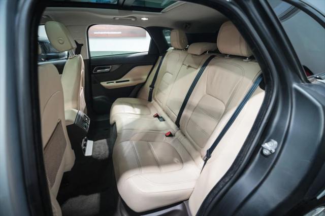 2017 Jaguar F-PACE 35t Prestige