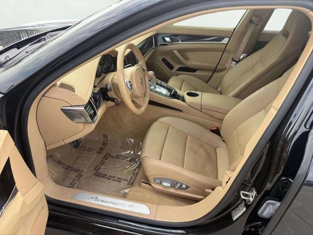 2011 Porsche Panamera 4