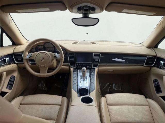 2011 Porsche Panamera 4