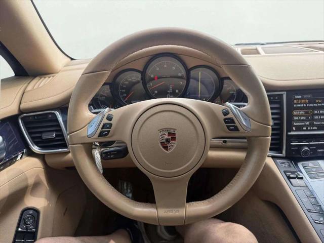 2011 Porsche Panamera 4