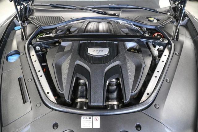 2018 Porsche Panamera 4S