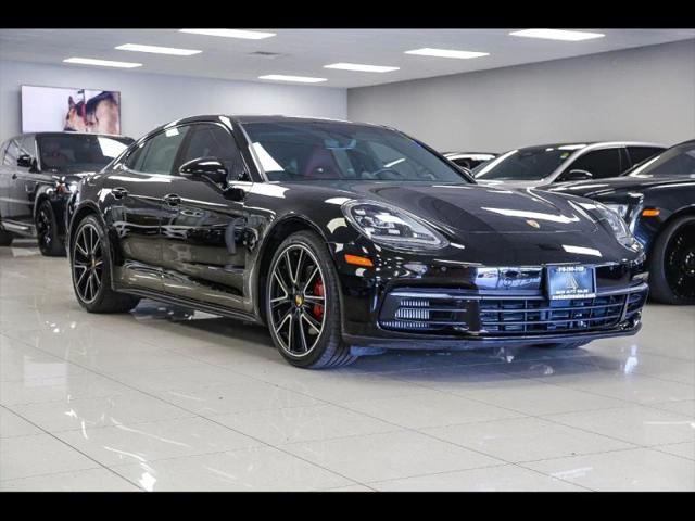2018 Porsche Panamera 4S