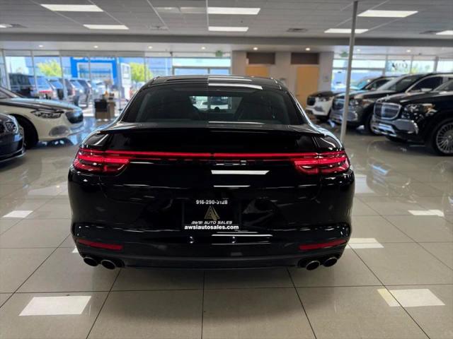 2018 Porsche Panamera 4S