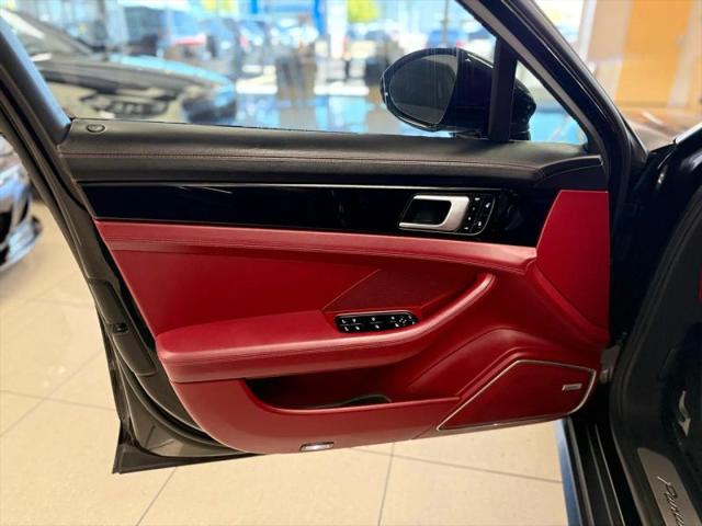 2018 Porsche Panamera 4S