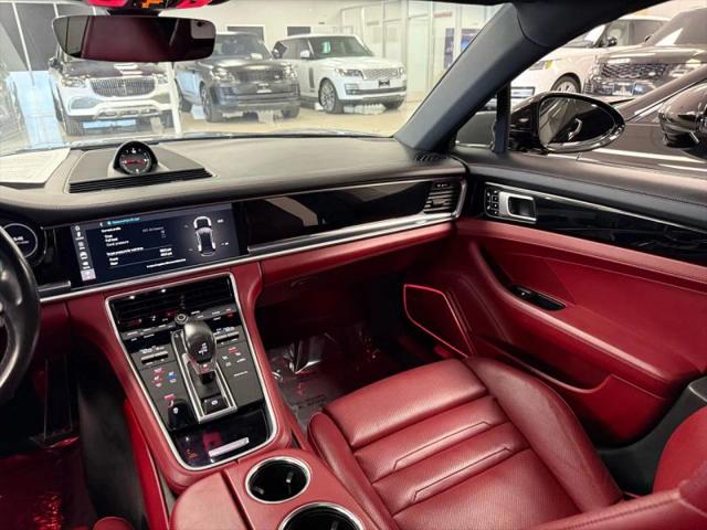 2018 Porsche Panamera 4S