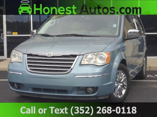 2008 Chrysler Town & Country Limited for sale in Fruitland Park, FL