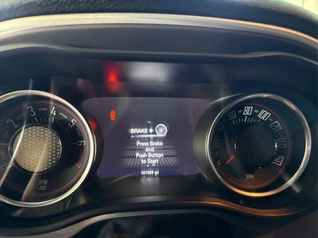 2019 Dodge Challenger SXT AWD